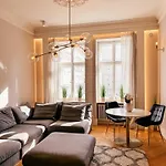 Old Town Heart Xviii - Downtown Luxury Apartamento *