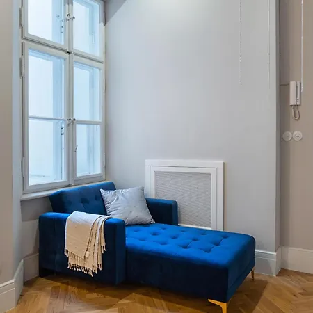 Old Town Heart Xviii - Downtown Luxury Apartment Warsaw